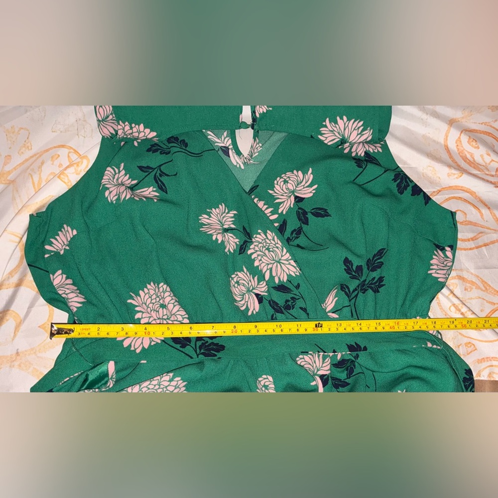 Forever 21 Green Sleeveless Wrap Jumpsuit w/ a Black Bird Print Mini Dress - Picture 5 of 14